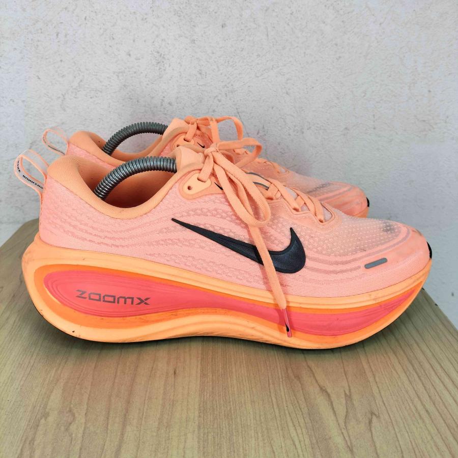 NIKE（ナイキ） VOMERO PLUS ズーム ボメロ プラス メンズ 27cm 中古
