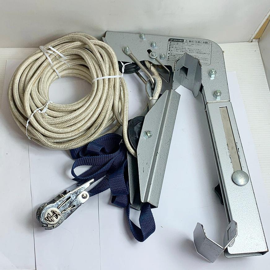 ♭♭ 日晴金属 キャッチャー 使用荷重40kg たすかるくん/エアコン