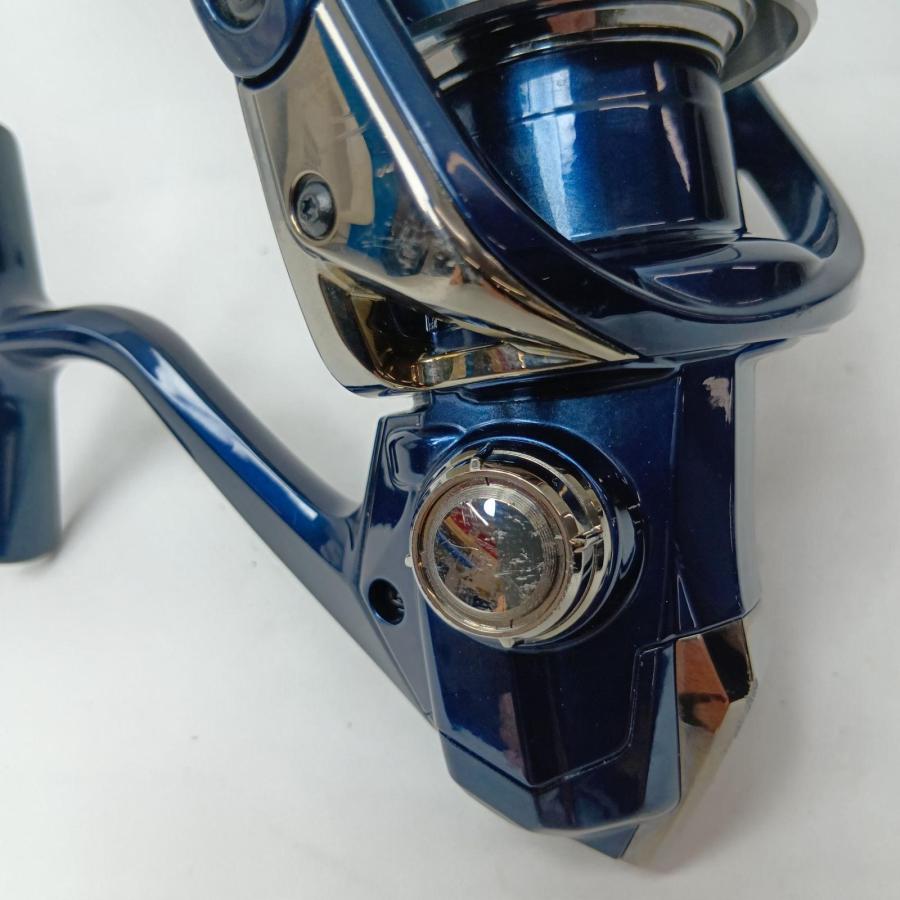 SHIMANO シマノ スピニングリール 21ツインパワーXD4000HG 本体のみ