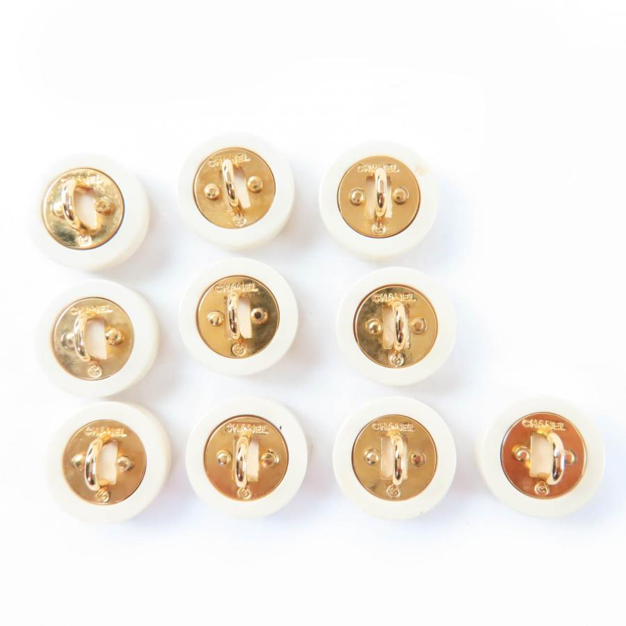 CHANEL（シャネル） 美品☆CHANEL ココマークボタン ゴールドロゴ