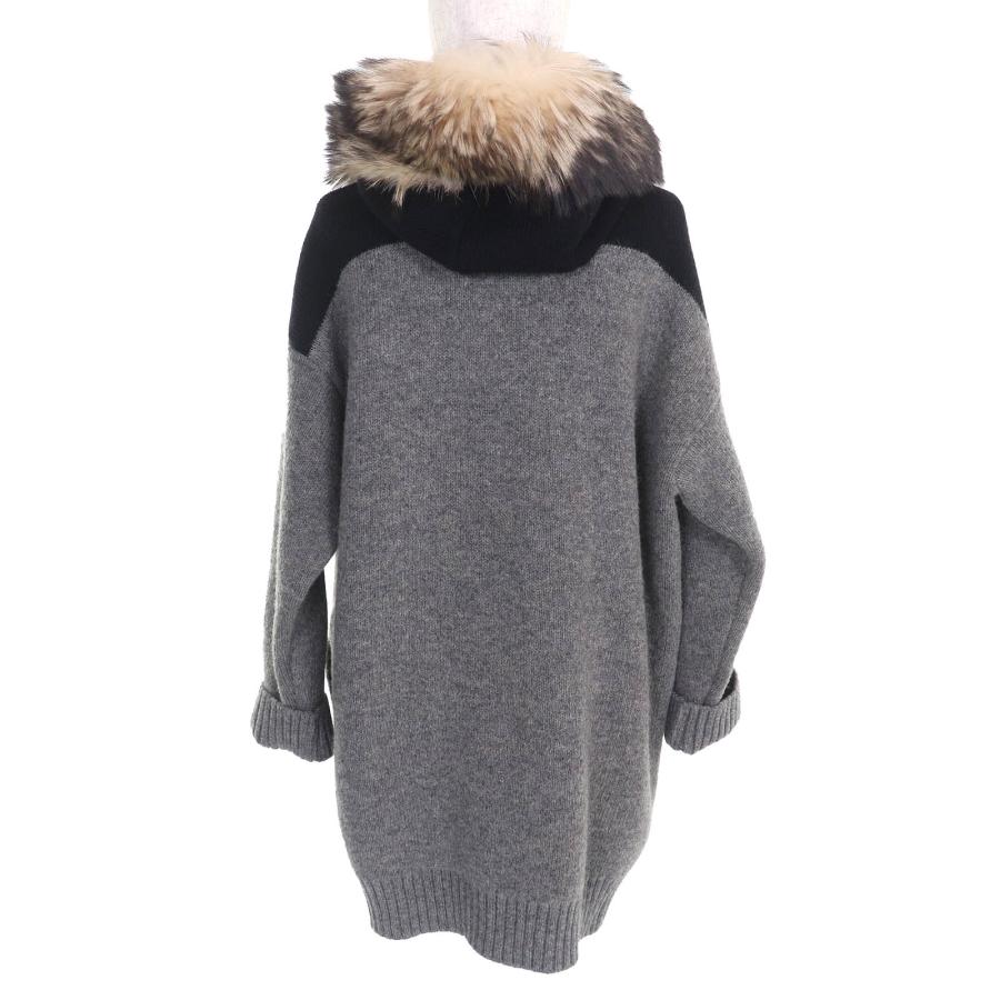 PRADA（プラダ） 未使用品△PRADA ウール100% フォックスファー ロゴ