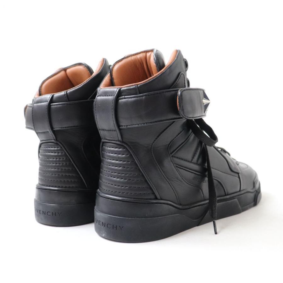 未使用品◇オシャレ♪ GIVENCHY ジバンシィ Tyson タイソン スター