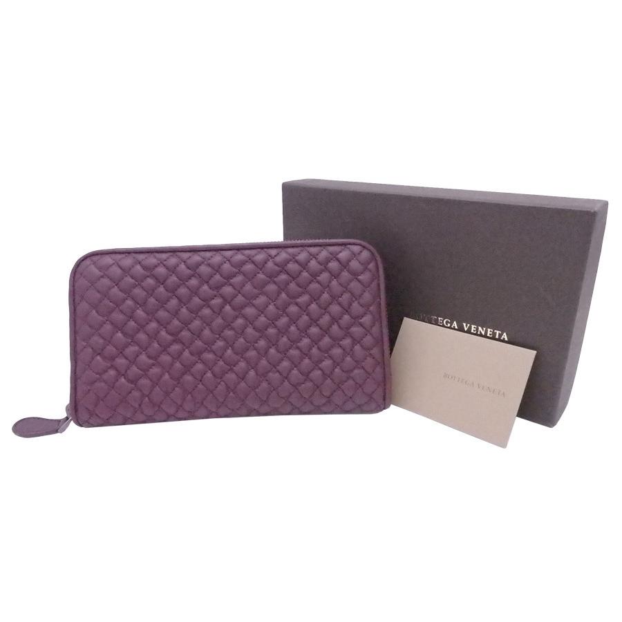 BOTTEGA VENETA（ボッテガ・ヴェネタ） ラウンドファスナー長財布