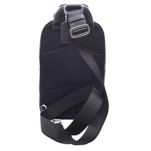 COACH（コーチ） バッグ バッグ ショルダー ボディバッグ ペブルレザー