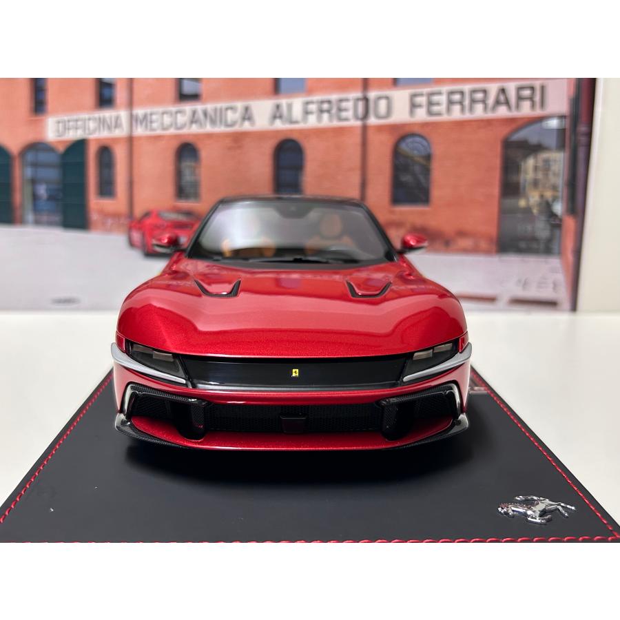 B.B.R 新発売！ BBR 1/18 Ferrari 12 Cilindri Panoramic roof Rosso