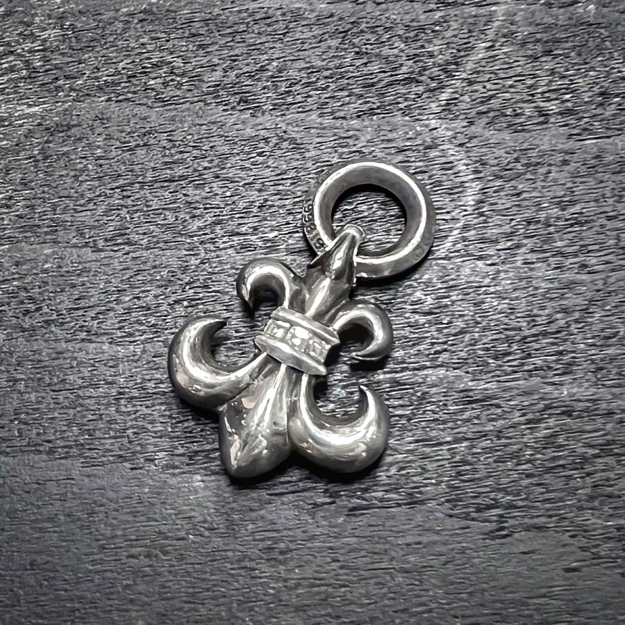 CHROME HEARTS（クロムハーツ） BSフレア チャーム バゲット