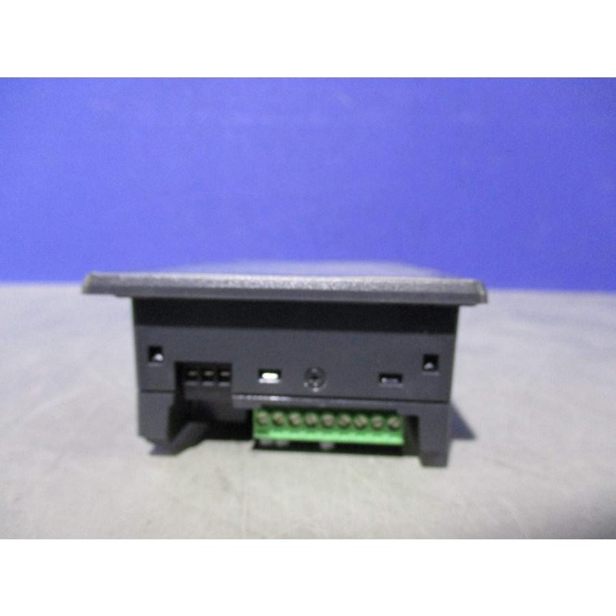 中古 KEYENCE VT3-W4T タッチパネル 通電OK (DAWR60124D068