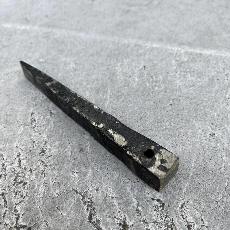 間嶋 鉄骨用 割矢 割り矢 クサビ 16×20×150mm 穴付き 作業工具 : だて