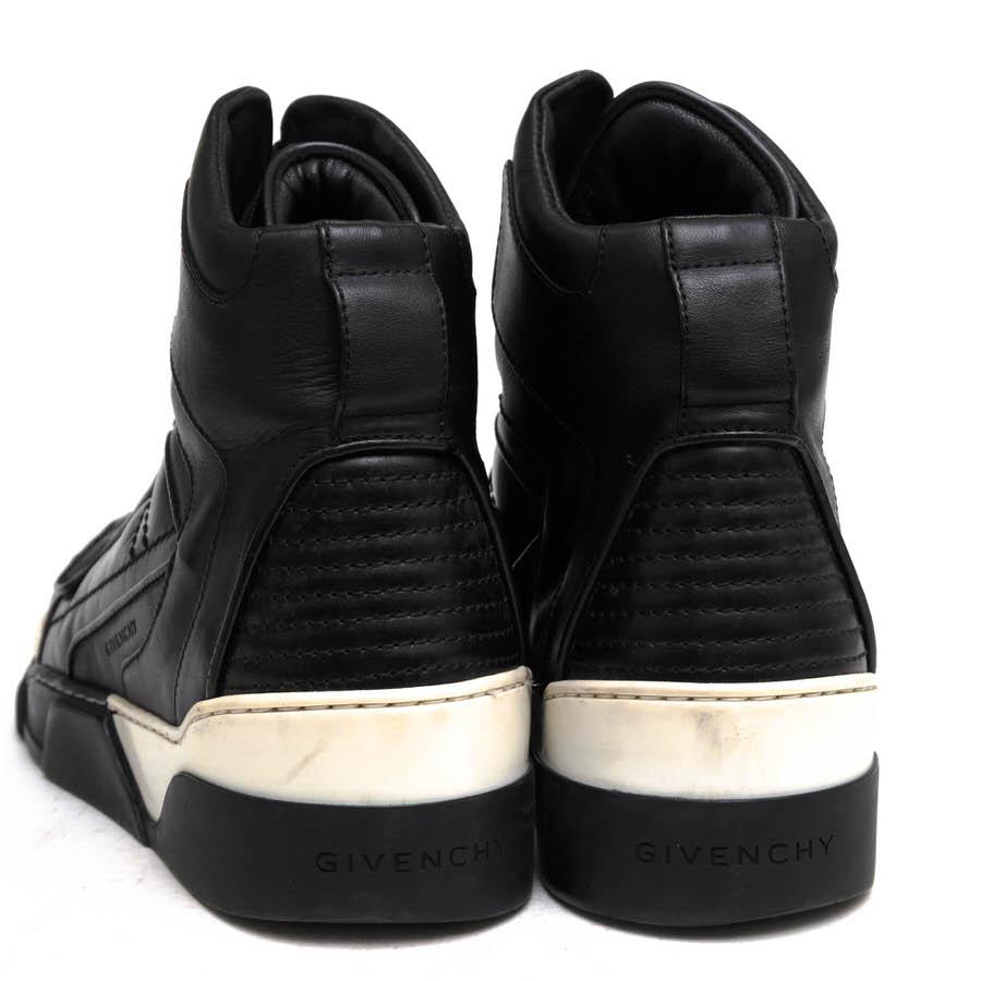GIVENCHY ジバンシー ハイカットスニーカー Tyson stars leather high