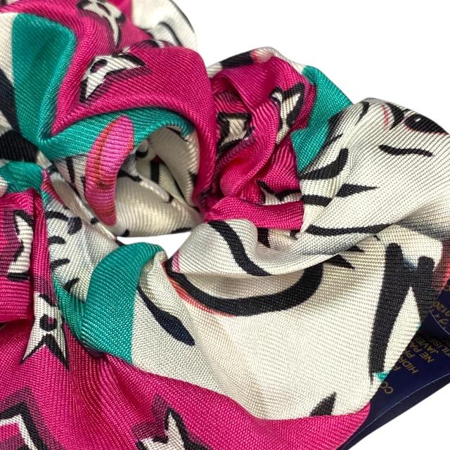 LOUIS VUITTON（ルイ・ヴィトン） シュシュ ヘアアクセサリー ヘアゴム