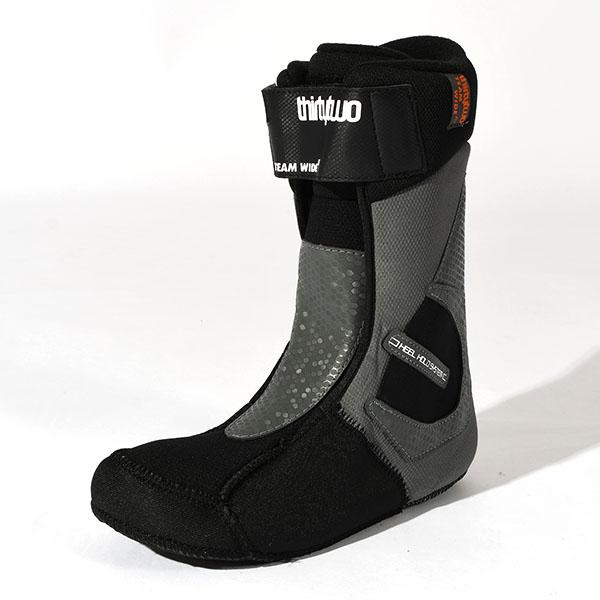 thirtytwo（サーティーツー） ラス1 25.5 のみ ThirtyTwo 32