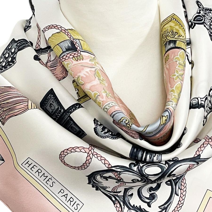 HERMES（エルメス） スカーフ カレ90 90cm シルク 100％ LES CLES 鍵