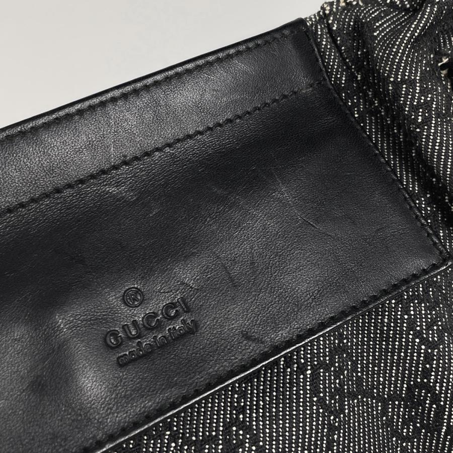 GUCCI（グッチ） GUCCI GG柄 ウエストバッグ ウエストポーチ ボディ