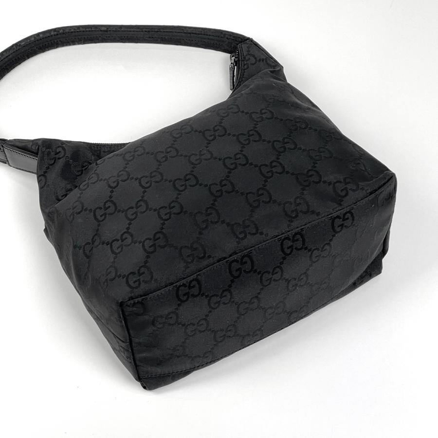 GUCCI（グッチ） GUCCI GG柄 ショルダーバッグ ワンショルダー