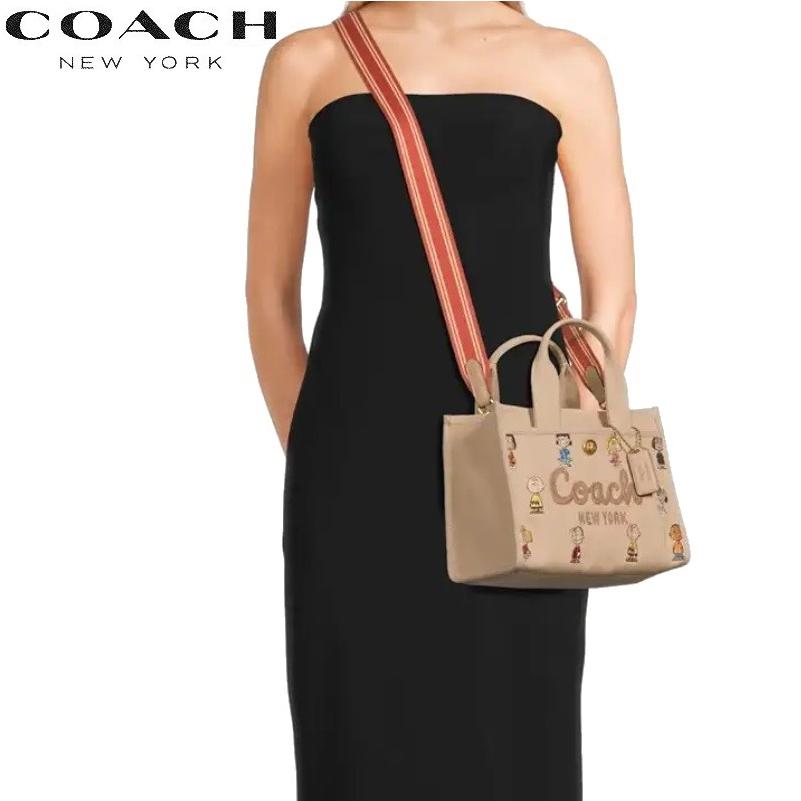 COACH（コーチ） 2025新作 COACH x ピーナッツ コラボ スヌーピー
