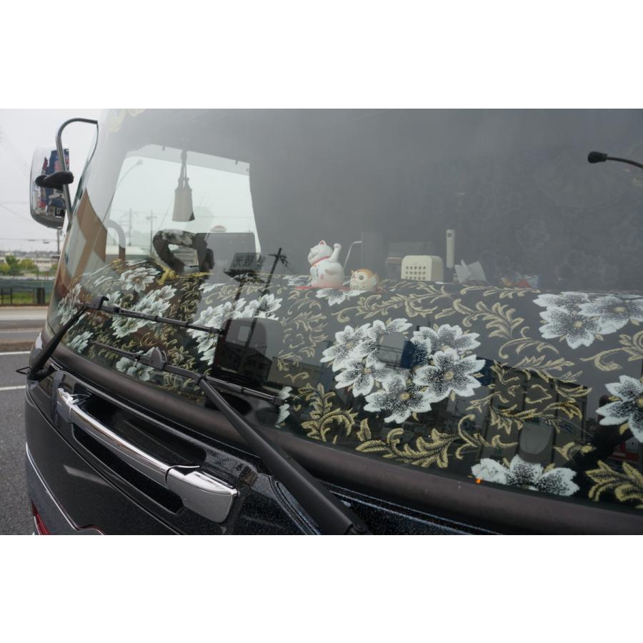 17プロフィア用 桜 さくら リング付き ダッシュマット レッド/ブラック