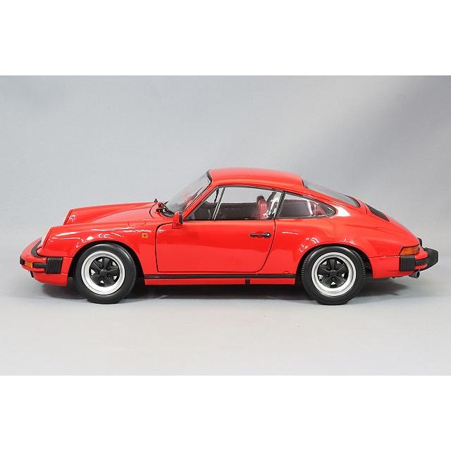 ミニチャンプス 1/18 ポルシェ 911 カレラ クーペ レッド : キッド