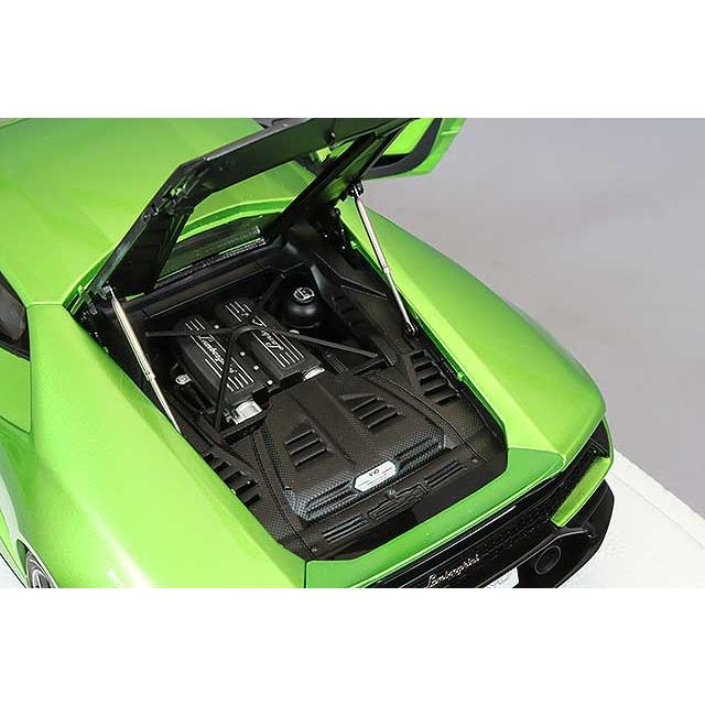 オートアート コンポジット 1/18 ランボルギーニ ウラカン EVO パール