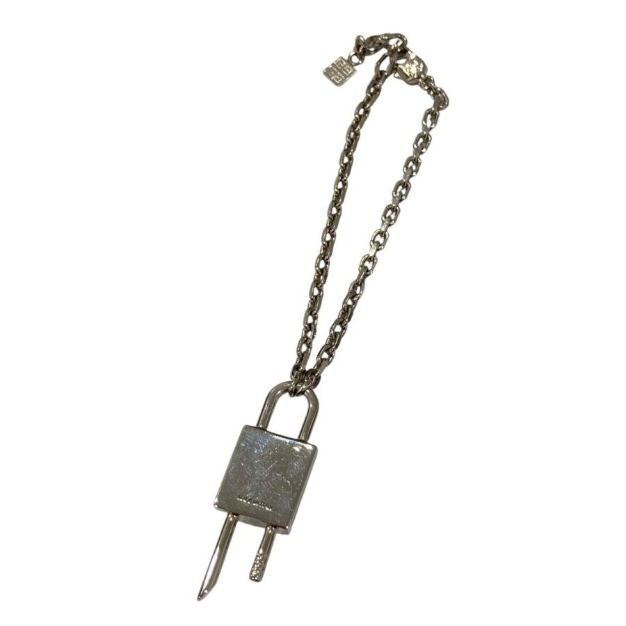 GIVENCHY（ジバンシィ） 【値下げ】GIVENCHY ロッククリスタル