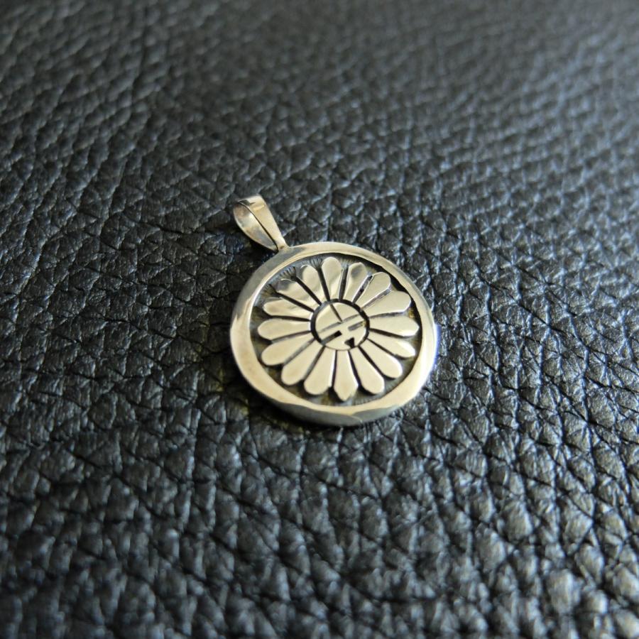 インディアン・ジュエリー（刻印有）サンフェイス シルバートップ : 黒