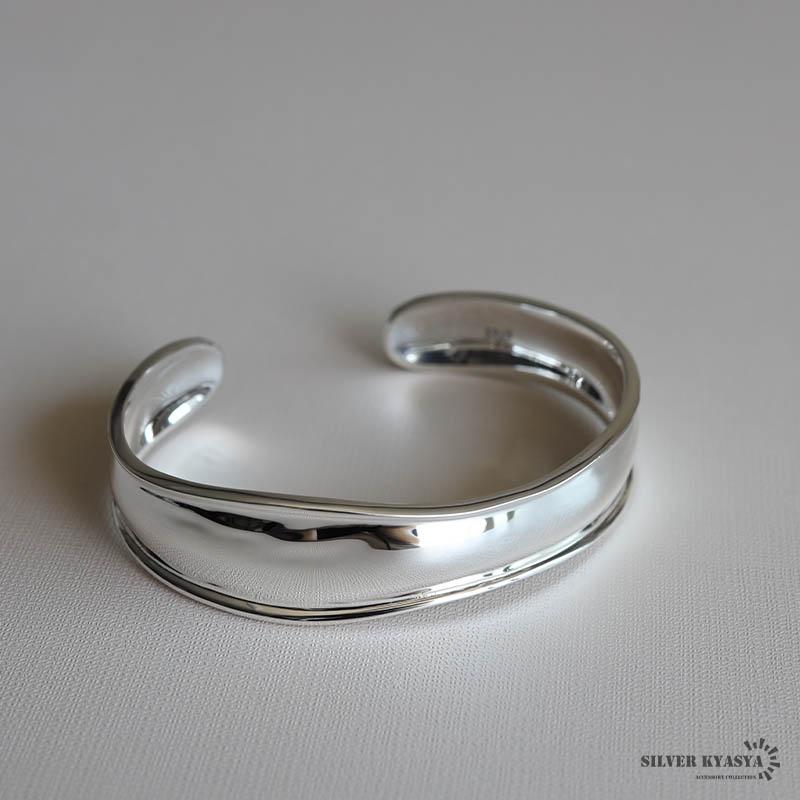 ワイドバングル シルバー925 なめらかウェーブバングル レディース