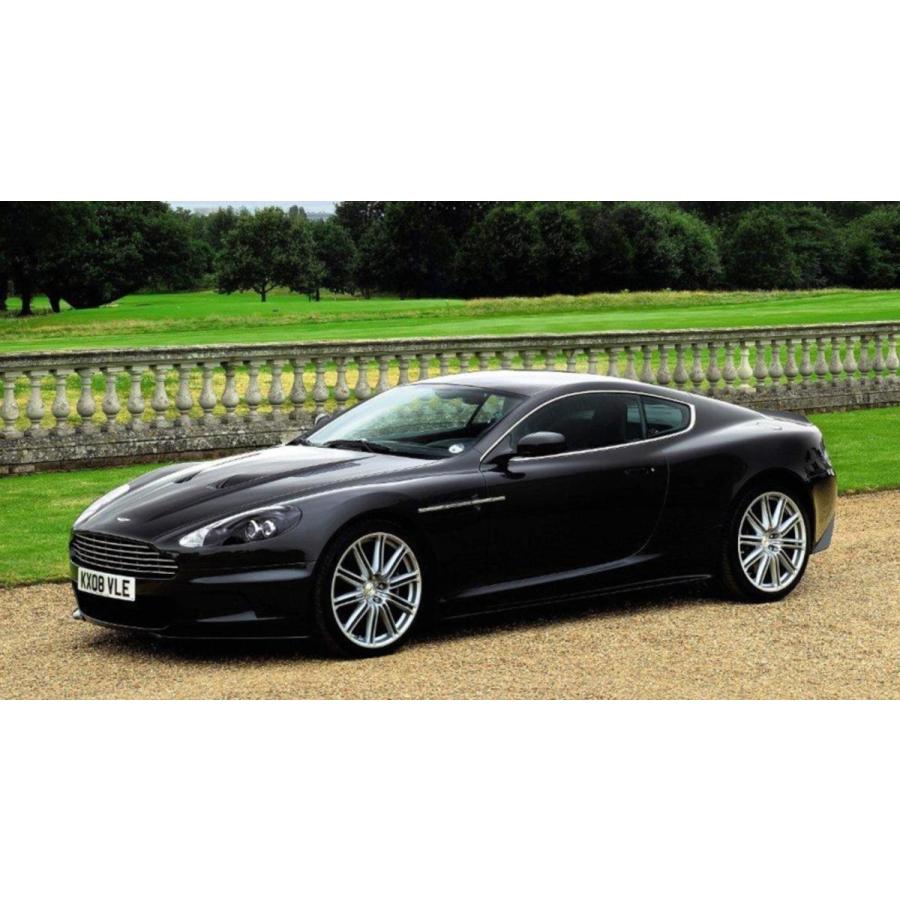 ミニカー 007 映画 007 慰めの報酬に登場したボンドカー 1/18