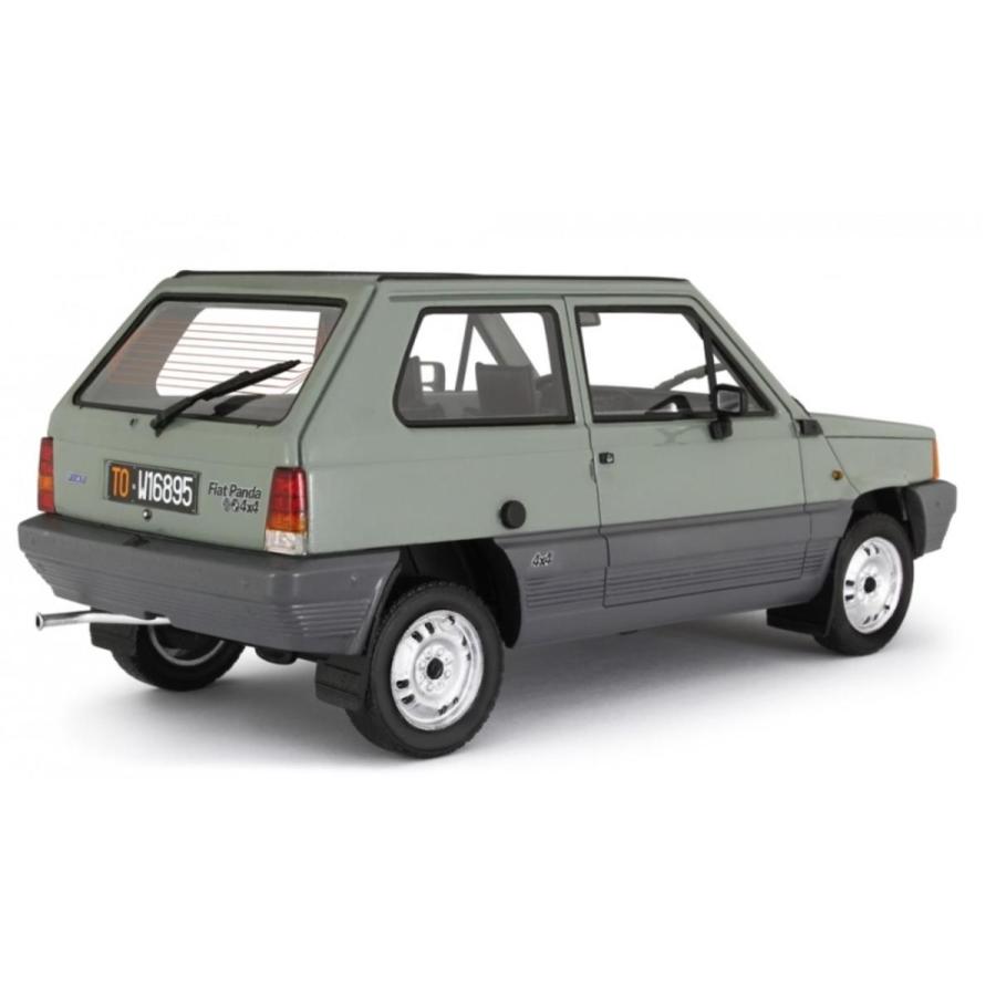 ミニカー 1/18 LRM フィアットパンダ 4X4 1983 モスグリーン/黒 FIAT