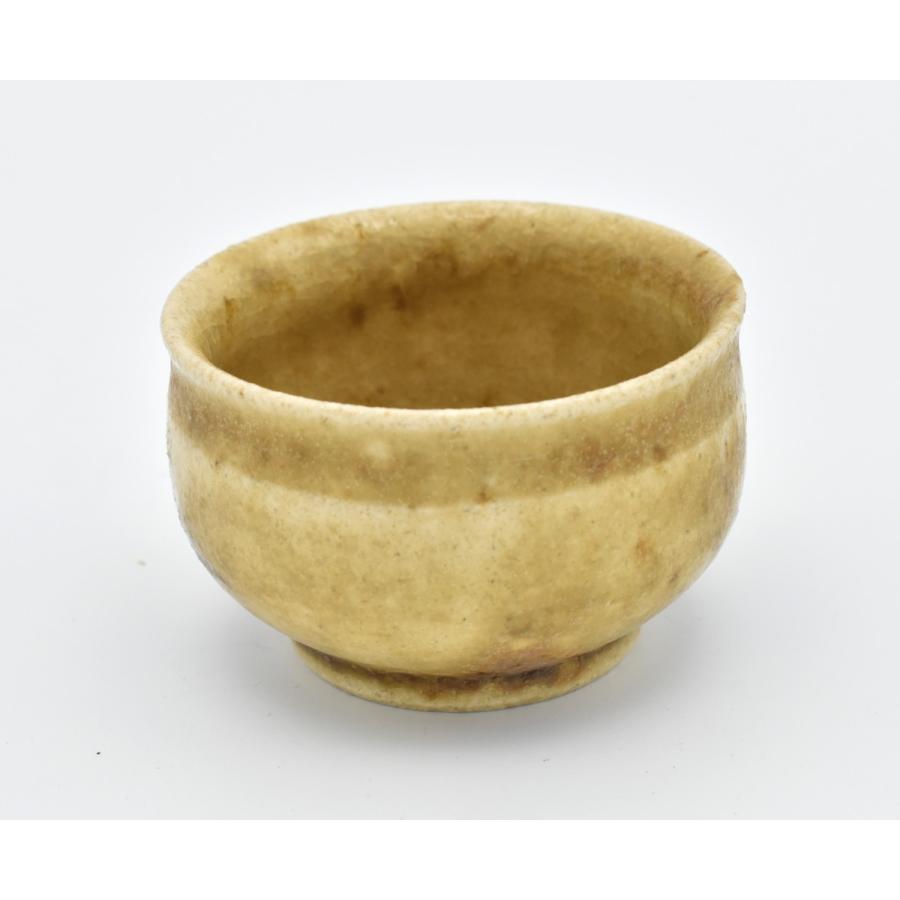 瀬戸赤津焼 ぐい呑み 加藤伸也作 黄瀬戸ぐい呑 item no.2f453