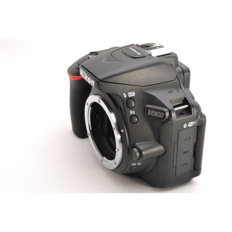 ニコン（Nikon） Nikon D5600 レンズキット ブラック SDカード(16GB