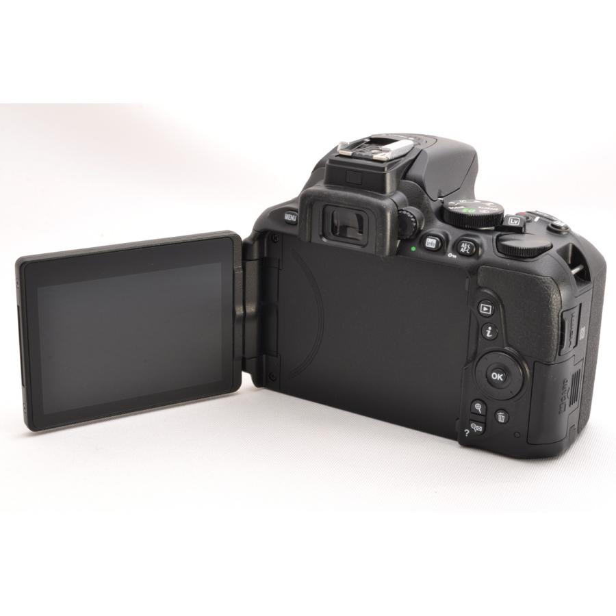 ニコン（Nikon） Nikon D5600 レンズキット ブラック SDカード(16GB
