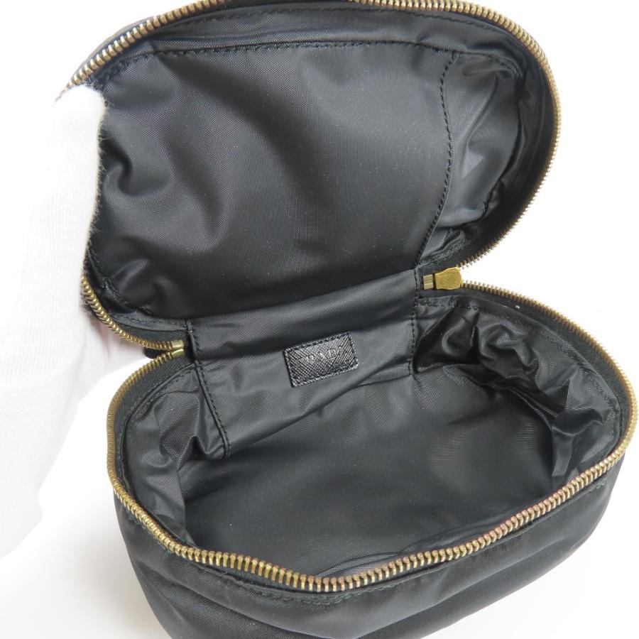 PRADA（プラダ） 新品同様美品 バニティバッグ メイクポーチ 化粧