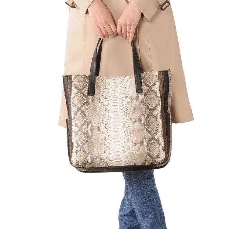 sankyo shokai（三京商会） ＜爆買＞パイソン ＆ 牛革 トートバッグ