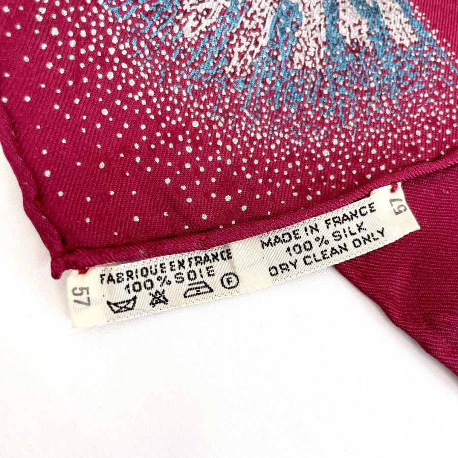 HERMES（エルメス） スカーフ カレ 90 大判スカーフ 正方形 FEUX D