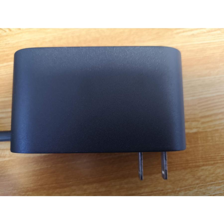 HTC ほぼ新品 ベースステーション 2.0 SteamVR Base Station 2.0 [VIVE