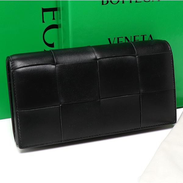 BOTTEGA VENETA（ボッテガ・ヴェネタ） 美品 二つ折り長財布 754470
