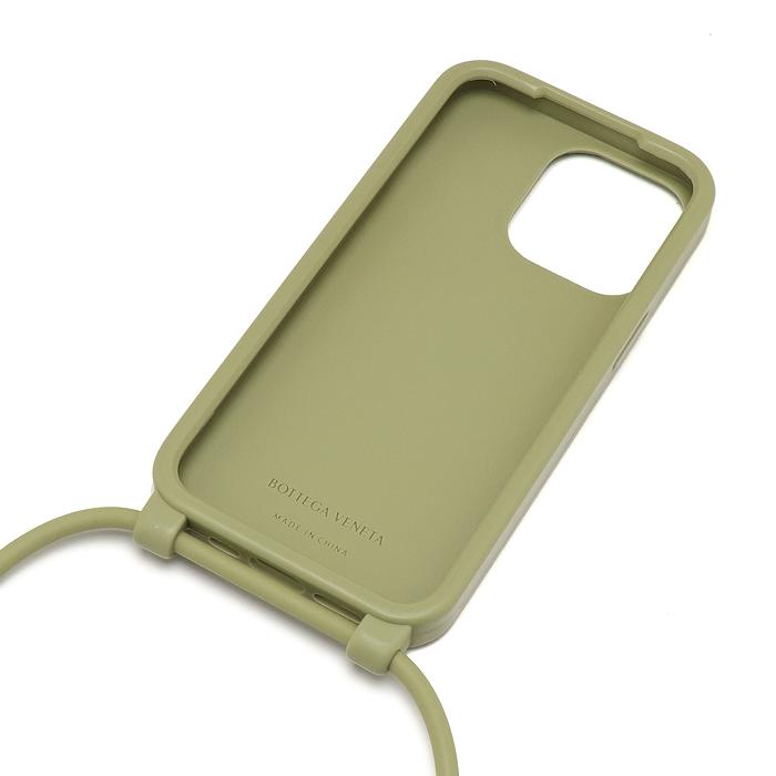 BOTTEGA VENETA（ボッテガ・ヴェネタ） 美品 イントレチャート ラバー