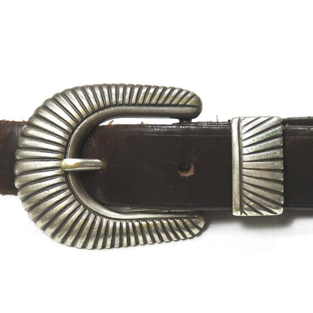 ウィリアム インターナショナルギャラリービームス WILLIAM x