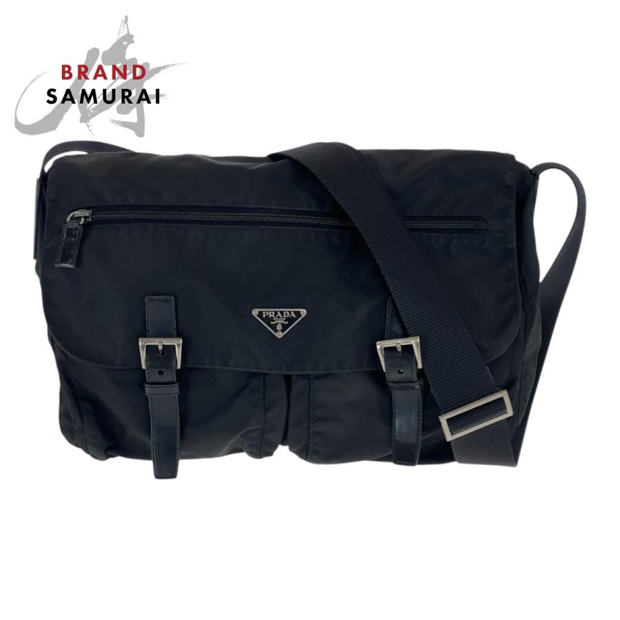 PRADA（プラダ） 美品 テスート 三角ロゴプレート ブラック 黒