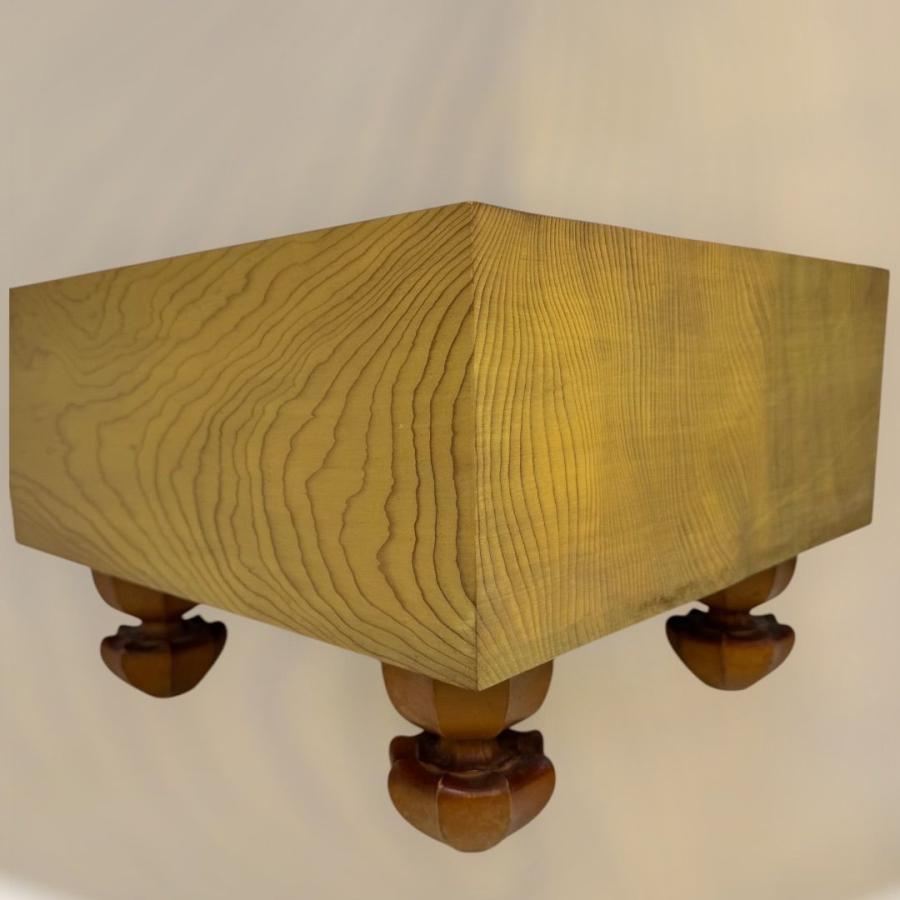 高級 本榧 碁盤】厚さ5寸9分（18cm） 脚付き 天然木 囲碁盤 国産