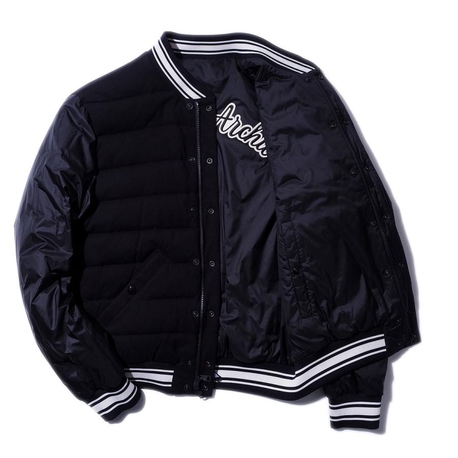 MONCLER（モンクレール） リバーシブル ライトダウンジャケット