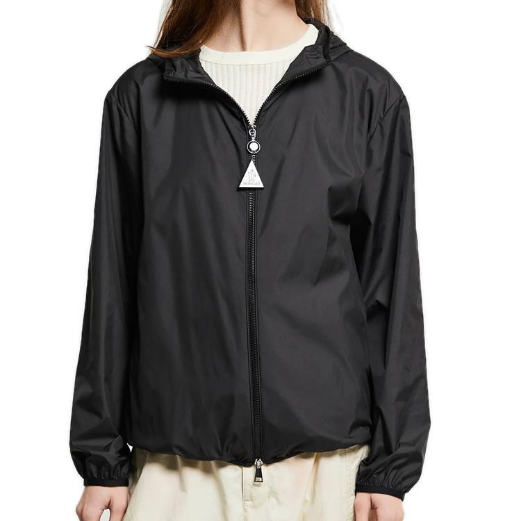 MONCLER（モンクレール） ナイロンジャケット ウインドブレーカー