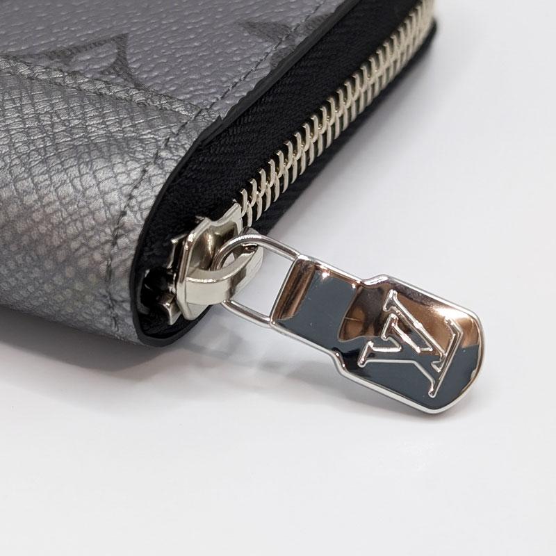 LOUIS VUITTON（ルイ・ヴィトン） 【新品同様 ※カード跡有 お買い得品