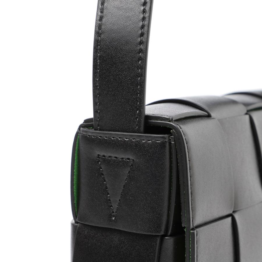 BOTTEGA VENETA（ボッテガ・ヴェネタ） クロスボディバッグ CASSETTE