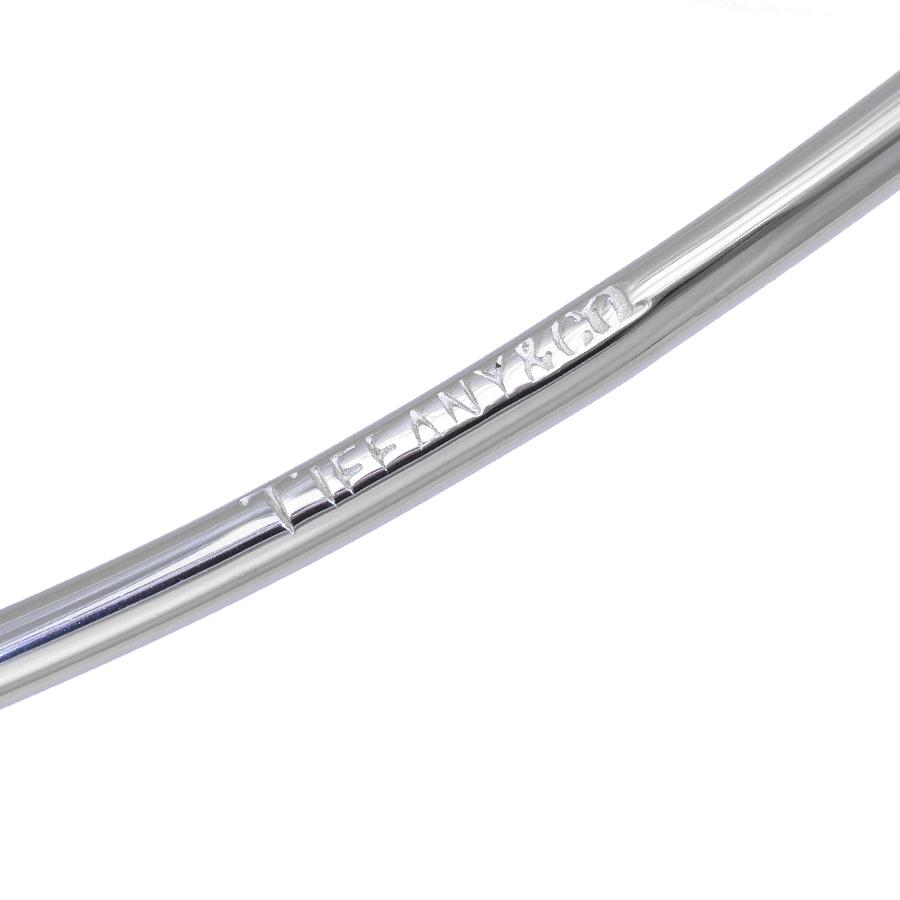 TIFFANY&Co.（ティファニー） 新品同様 ラブ ノット バングル