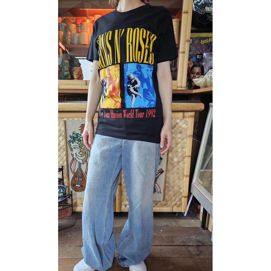ガンズ アンド ローゼス Tシャツ Guns N' Roses USE YOUR ILLUSION
