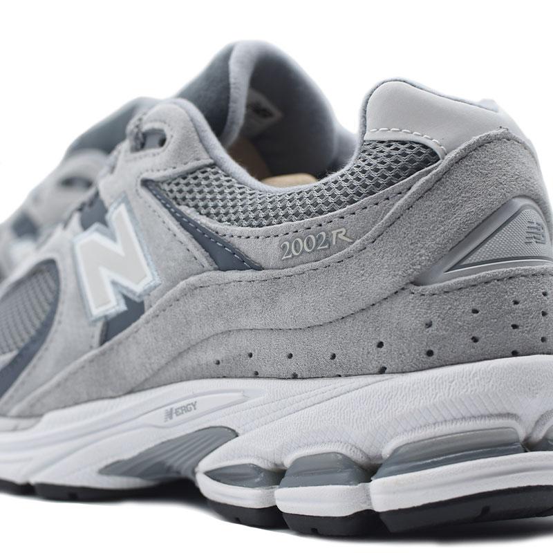 New Balance（ニューバランス） NEW BALANCE M2002RST ”Gray” M 2002