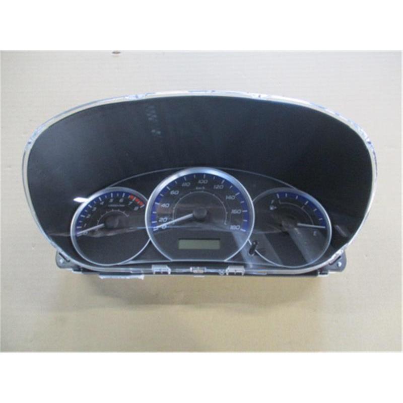 スバル 純正 フォレスター 《 SHJ 》 スピードメーター P10100