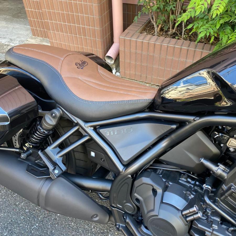 ホンダ（HONDA） レブル1100交換用ロングシート 2色スペシャルパターン