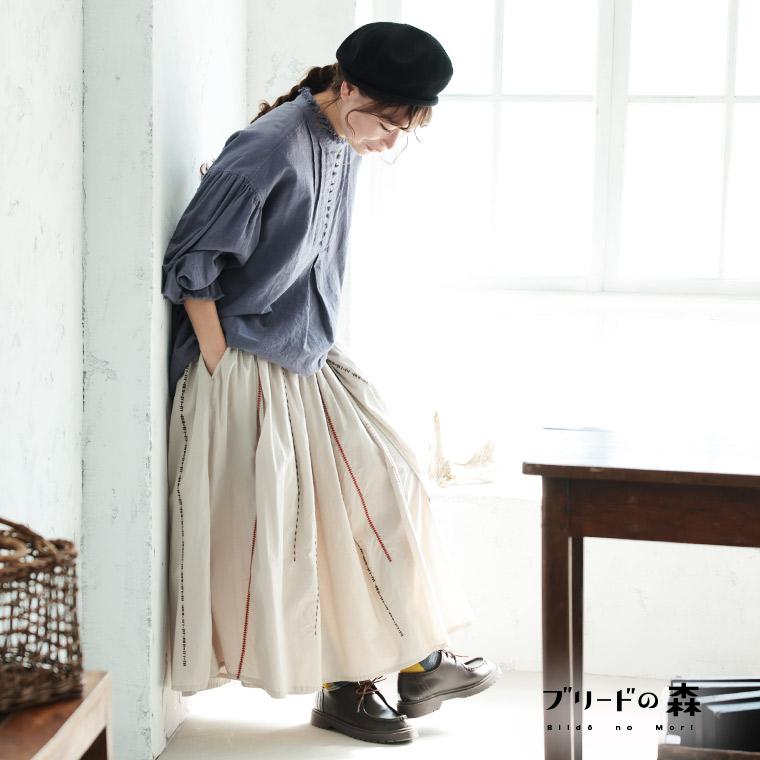 soulberry（ソウルベリー） ブリードの森 手しごと刺繍スカート