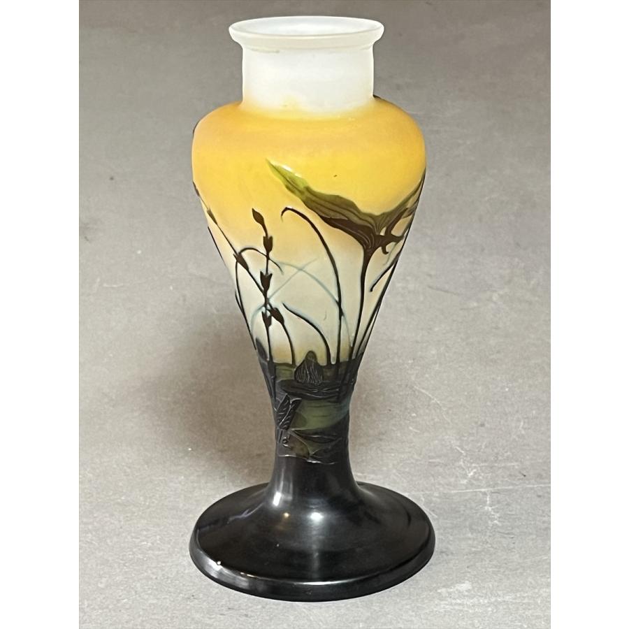 Emile Galle エミール ガレ スイレン 草花文 ガラス細工 花器 花瓶 高